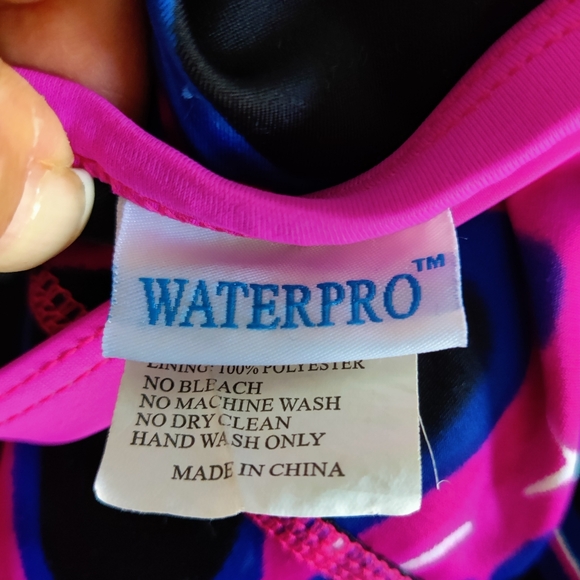 Waterpro Racing/Training Suit 40 - Picture 7 of 8